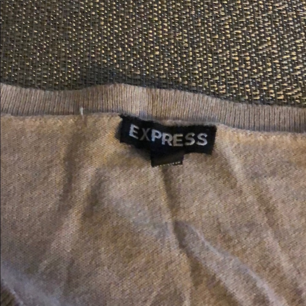 Express sweater - Picture 3 of 3